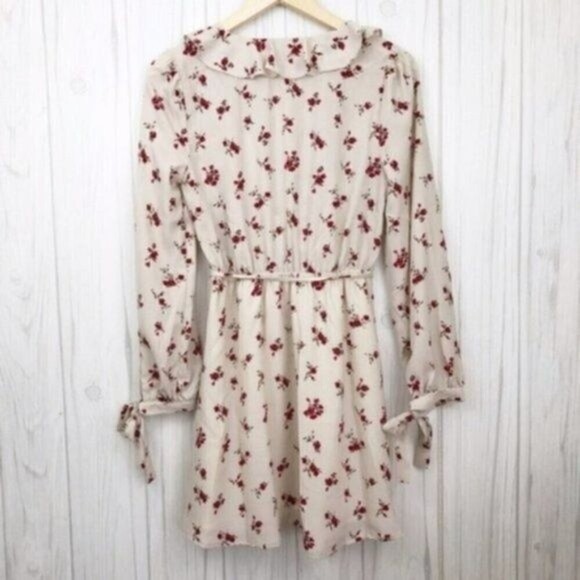 MOON RIVER Floral Ruffle Faux Wrap Dress - Picture 7 of 7